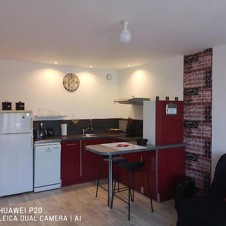 Loc126 Apartamento Montreuil-Bellay Exterior foto